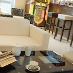 Primavera Hotel