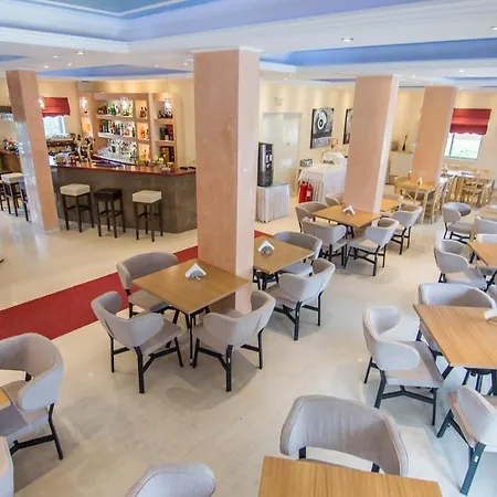 Primavera Hotel Gazatika