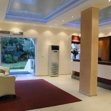 Primavera Hotel