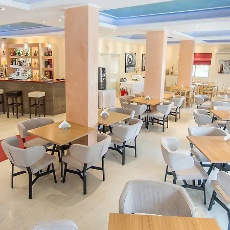 Ξενοδοχείο Primavera Γαζάτικα