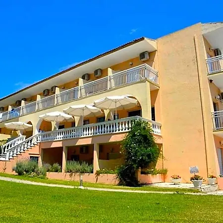 Primavera Hotel 3*