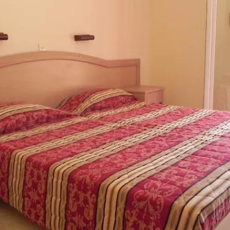 Primavera Hotel Gazatika