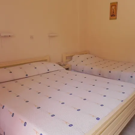 Primavera Hotel
