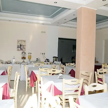 Primavera Hotell 3*